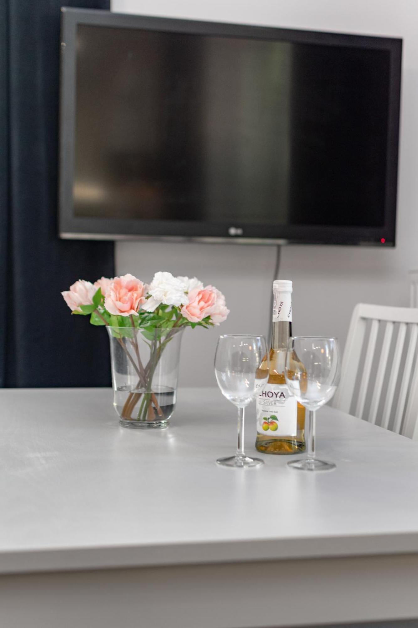 Apartamenty Piekna 28A By Your Freedom Varsovia Exterior foto