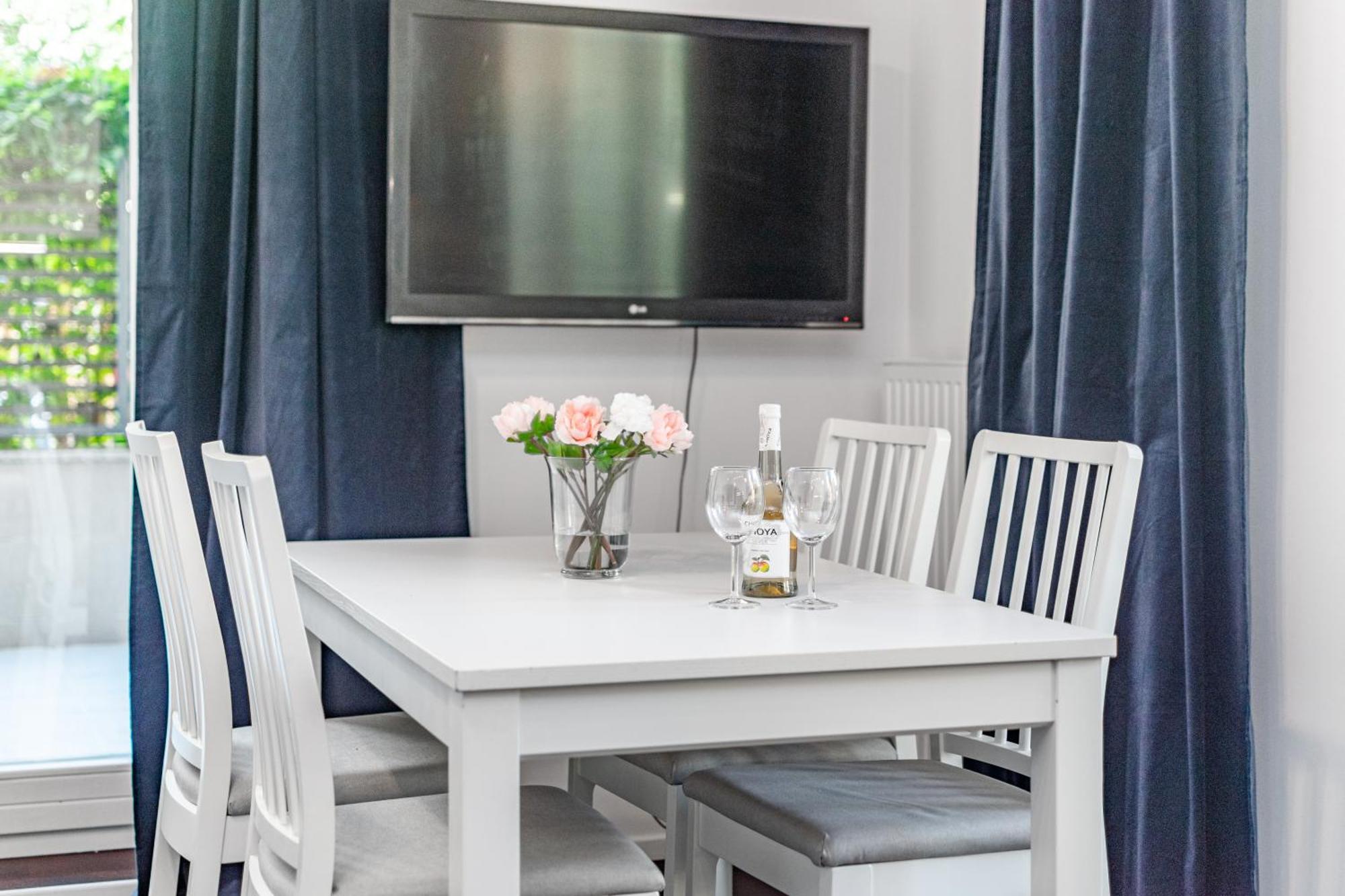 Apartamenty Piekna 28A By Your Freedom Varsovia Exterior foto